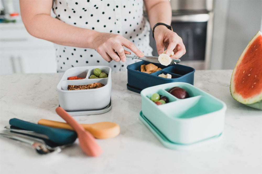 Our 3 Compartment Bento Box is perfect to keep foods fresh under an airtight lid and is fridge, freezer, oven and microwave safe! Perfect for snacking, lunching, storing leftovers and more. Take a full meal to work, school, picnics or anywhere else you go!